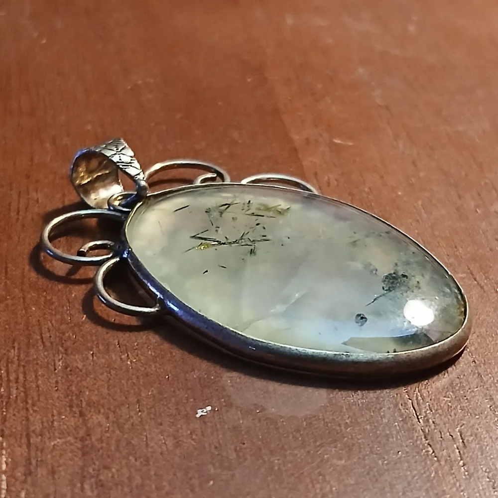 Oval Prehnite Moss Agate Pendant in Silver Plated Setting - Green - Picture 8 of 10